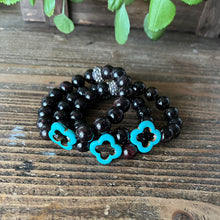 Load image into Gallery viewer, Garnet and Turquoise Clover Bracelet